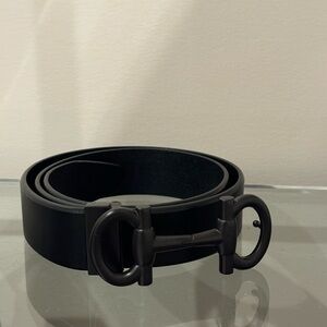 Ferragamo Black Men’s Gancini Belt Adjustable